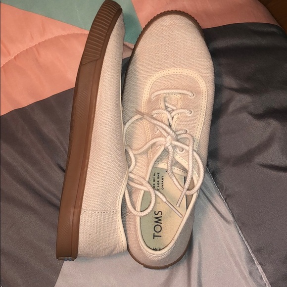 Toms. - Picture 4 of 5